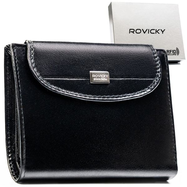 Mały, skórzany portfel damski w czarnym kolorze zamykany zatrzaskiem - Rovicky. Czarne portfele damskie ROVICKY, bez wzorów, ze skóry. Za 79.99 zł.