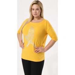 Żółty Bluzka Illimitable. Żółte bluzki damskie Born2be, l, bez wzorów, z dzianiny, bez kołnierzyka, bez ramiączek. Za 39.99 zł.