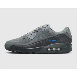 Buty do chodzenia męskie Nike Air Max 90 PRM. Szare buty sportowe na co dzień męskie Nike, z gumy, bez zapięcia, trekkingowe, nike air max. Za 677.00 zł.