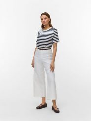 Vero Moda Koszulka w kolorze biało-granatowym rozmiar: XL. Białe t-shirty damskie Vero Moda, xl, bez wzorów, z bawełny, bez kołnierzyka. Za 59.95 zł.