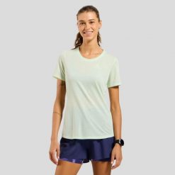 Koszulka damska Odlo ESSENTIAL LINENCOOL T-shirt crew neck s/s. Zielone t-shirty damskie Odlo, s, bez wzorów, bez kołnierzyka. Za 269.99 zł.