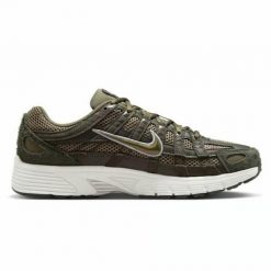 Buty sportowe Sneakersy męskie, P-6000 SE. Zielone buty sportowe na co dzień męskie Nike, z materiału, bez zapięcia, trekkingowe. Za 479.99 zł.