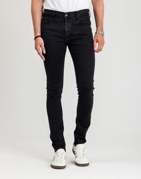 Męskie Spodnie jeansowe Mustang Style Frisco Skinny Denim Black 1018071 4000 940. Czarne spodnie materiałowe męskie Mustang, bez wzorów, z denimu. Za 189.99 zł.