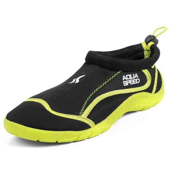 Buty do wody Aqua Speed 28A. Czarne buty sportowe na co dzień damskie Aqua-Speed, bez wzorów. Za 43.00 zł.