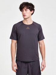 Craft Koszulka "Pro Trail" w kolorze antracytowym do biegania rozmiar: L. Czarne t-shirty sportowe męskie Craft, l, z dżerseju, bez ramiączek, do biegania. Za 129.95 zł.