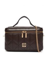 Calvin Klein Torebka Quilted Beauty Case On Chain LV04F1123G Brązowy ciemny. Brązowe torebki klasyczne damskie CALVIN KLEIN, bez wzorów, ze skóry, bez dodatków. Za 489.99 zł.
