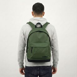 Plecak sportowy PALERMO zielony militarny 31 x 40 x 12 cm. Zielone plecaki damskie Legea, bez wzorów, militarne. W wyprzedaży za 52.00 zł.