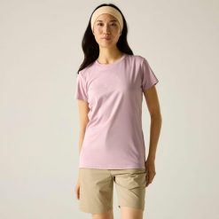Damska koszulka z krótkim rękawem i grafiką Fingal. Fioletowe t-shirty damskie Regatta, m, bez wzorów, z materiału, bez kołnierzyka. Za 80.00 zł.
