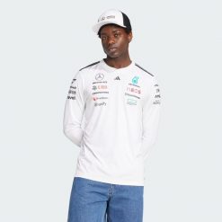 KOSZULKA MERCEDES - AMG PETRONAS FORMULA ONE TEAM DRIVER. Białe koszulki męskie z długim rękawem Adidas, xl, z materiału. Za 439.00 zł.