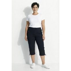 Damskie Funkcyjne rozciągliwe rybaczki proste nogawki hydrofobowe. Czarne spodnie dresowe damskie Ulla Popken, plus size, bez wzorów, z elastanu. Za 389.99 zł.