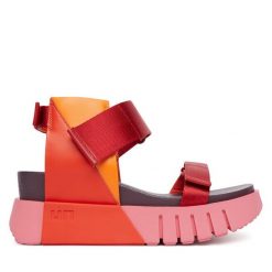 Sandały United Nude. Czerwone sandały damskie United Nude, bez wzorów, bez obcasa, na koturnie. Za 1,049.00 zł.