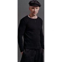 Bluzka męska Bajerantka. Czarne koszulki męskie z długim rękawem Hultaj Polski, l, z bawełny. Za 199.00 zł.