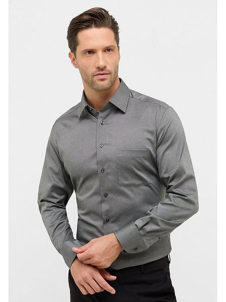 Eterna Koszula - Modern fit - w kolorze antracytowym rozmiar: 39. Czarne koszule męskie Eterna, bez wzorów, z bawełny, bez kołnierzyka, bez ramiączek. Za 95.69 zł.