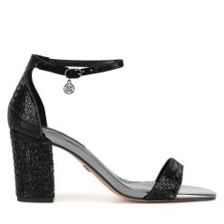 Sandały Nine West. Czarne sandały damskie Nine West, bez wzorów, bez obcasa, na słupku. Za 174.99 zł.
