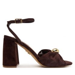 Sandały Steve Madden. Brązowe sandały damskie Steve Madden, bez wzorów, bez obcasa, na słupku. Za 519.99 zł.