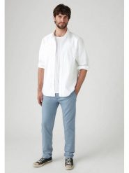 Levi's Spodnie w kolorze błękitnym rozmiar: W33/L32. Niebieskie spodnie materiałowe męskie Levi's, bez wzorów, z materiału. Za 153.95 zł.