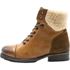 Buty damskie Pepe Jeans Melting Warm. Brązowe obuwie trekkingowe damskie Pepe Jeans. Za 590.00 zł.