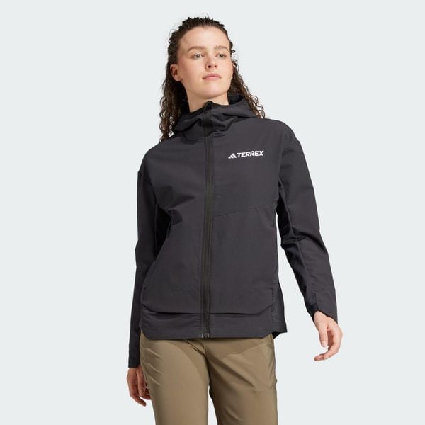 Kurtka Terrex Multi Softshell. Czarne kurtki damskie Adidas, s, bez wzorów, z materiału, bez kaptura. Za 529.00 zł.