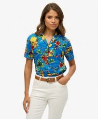 Superdry Koszula Beach Resort z wiskozy – Blue Dolphin Ocean. Niebieskie koszule damskie Superdry., na lato, bez wzorów, z wiskozy, bez kołnierzyka, bez ramiączek. Za 215.10 zł.