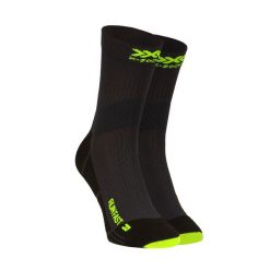 Skarpety biegowe X-Socks Run Fast 4.0. Białe skarpetki damskie X-Socks, bez wzorów. W wyprzedaży za 72.00 zł.