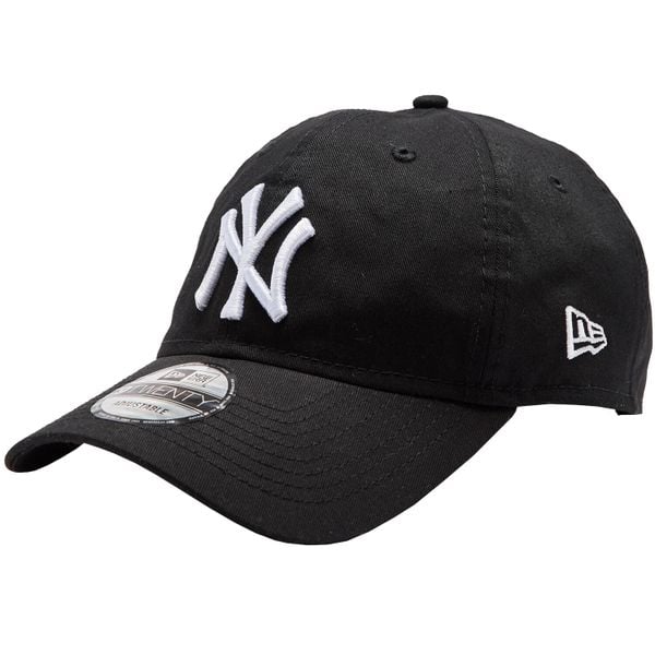 Czapka z daszkiem damska 9TWENTY League Essentials New York Yankees Cap. Czarne czapki z daszkiem damskie New Era, bez wzorów. Za 99.99 zł.