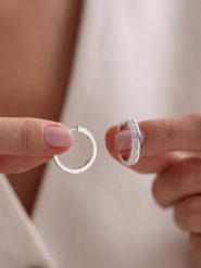 Heliophilia Srebrne kolczyki-kreole rozmiar: onesize. Szare kolczyki damskie Heliophilia, srebrne. Za 152.99 zł.