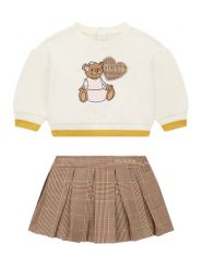 Guess Komplet bluza i spódniczka A6BG02 K5964 Kremowy Regular Fit. Białe bluzy i bluzki niemowlęce Guess, z aplikacjami, z bawełny, bez ramiączek, bez kaptura. Za 294.99 zł.