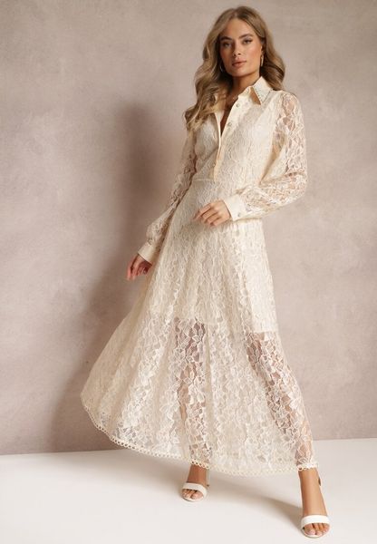 Beżowa Koszulowa Sukienka Maxi z Ozdobnymi Guzikami i Cyrkoniami z Koronkowej Tkaniny Armina. Brązowe sukienki damskie Renee, l, bez wzorów, z koronki, bez kołnierzyka, bez ramiączek, maxi, koszulowe. Za 219.99 zł.