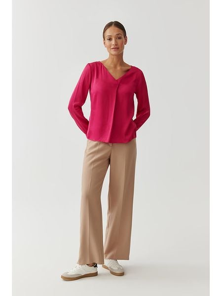 TATUUM Bluzka w kolorze różowym rozmiar: 42. Różowe bluzki damskie Tatuum, bez wzorów, z wiskozy, bez kołnierzyka, bez ramiączek. Za 108.74 zł.