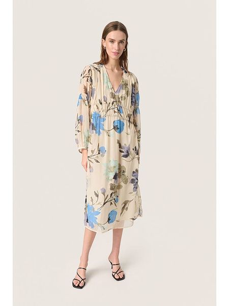 Soaked in Luxury Sukienka w kolorze beżowym rozmiar: L. Brązowe sukienki damskie Soaked in Luxury, na co dzień, l, bez wzorów, bez kołnierzyka, bez ramiączek, midi, proste. Za 165.99 zł.