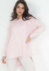 Różowa Bluza z Kapturem z Dłuższym Tyłem Odelline. Czerwone bluzy z kapturem damskie Born2be, m, z jeansu. Za 59.99 zł.