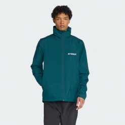 Kurtka Multi Essentials 2L Rain. Zielone kurtki męskie Adidas, l, bez wzorów, sportowe, bez kaptura. W wyprzedaży za 285.35 zł.