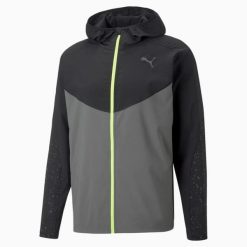 Kurtka z kapturem męska Puma RUN REFLECTIVE AOP WOVEN czarna 52240915 r XXL. Czarne kurtki treningowe męskie Puma, l, bez wzorów, do biegania. Za 173.20 zł.