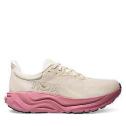 Buty do biegania Hoka. Obuwie do biegania damskie HOKA. Za 719.99 zł.