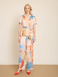 BGN Bluzka w kolorze beżowym rozmiar: 40. Brązowe bluzki damskie BGN, bez wzorów, z tkaniny, bez kołnierzyka, bez ramiączek. Za 78.99 zł.