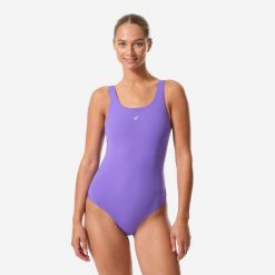Strój jednoczęściowy pływacki damski Decathlon Kimy. Fioletowe stroje jednoczęściowe damskie Decathlon, s, bez wzorów. Za 119.99 zł.