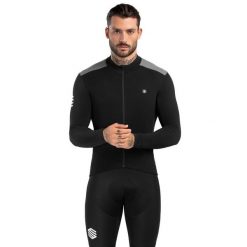 Koszulka termoaktywna rowerowa męska M4 Fleet Moss. Czarne bielizna termoaktywna męska SIROKO, l, bez wzorów, z tkaniny. Za 466.00 zł.