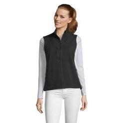 Damska Kamizelka Bez Rękawów Rallye Softshell. Czarne kamizelki damskie SOL'S, s, bez wzorów, z softshellu, bez kaptura. Za 186.99 zł.