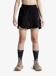 Spodenki do biegania damskie X-Bionic Corefusion Run Discover Shorts. Czarne szorty damskie X BIONIC, bez wzorów, z materiału. Za 296.99 zł.