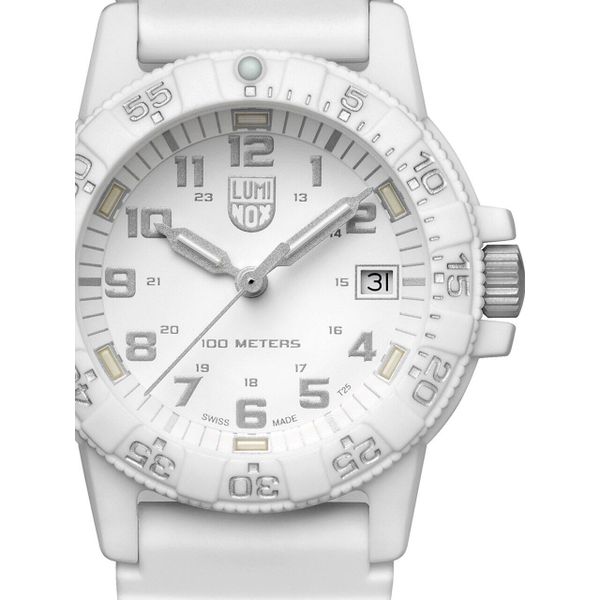 Zegarek damski Luminox XS.0307.WO, Quartz, 39mm, 10ATM. Białe, analogowe zegarki damskie Luminox. Za 1,448.95 zł.