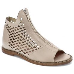 Beżowe Sandały Lamanti Modne Buty Na Lato. Brązowe sandały damskie LAMANTI, bez wzorów, ze skóry, bez obcasa. Za 309.00 zł.