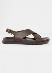 Sandały z wygodną wkładką. Brązowe sandały damskie bonprix, bez wzorów, bez obcasa. Za 119.99 zł.