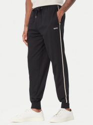 BOSS Spodnie dresowe 50571171 Czarny Regular Fit. Czarne spodnie dresowe męskie Boss, bez wzorów, z bawełny. Za 381.99 zł.