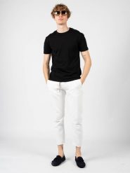 Les Hommes T-shirt | LF224100-0700-900 | Round Neck | Mężczyzna | Czarny. Czarne t-shirty męskie Les Hommes, m, bez wzorów, z bawełny, bez kołnierzyka. W wyprzedaży za 299.00 zł.