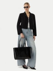 Calvin Klein Torebka Foil Logo Glossy LV04F3537G Czarny. Czarne torebki klasyczne damskie CALVIN KLEIN, bez wzorów, ze skóry, bez dodatków. Za 649.99 zł.