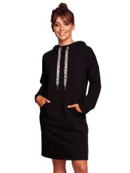 Be Wear Sukienka w kolorze czarnym rozmiar: M. Czarne sukienki damskie Be Wear, na co dzień, m, bez wzorów, bez kołnierzyka, bez ramiączek, mini, proste. Za 258.52 zł.