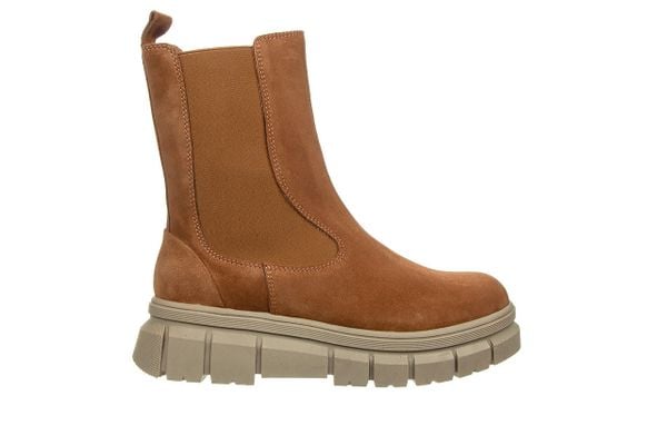 Botki Bayla-161 188 2103 53 Coconut Suede 161637, Brązowy, Skóra naturalna - 38. Brązowe botki damskie Bayla, na zimę, z gumy, eleganckie, z okrągłym noskiem, za kostkę, bez obcasa, bez zapięcia. W wyprzedaży za 242.10 zł.