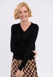 Sweter z dekoltem w serek S-NELI. Czarne swetry klasyczne damskie Volcano, m, z dzianiny, bez kołnierzyka, plus size. Za 119.99 zł.