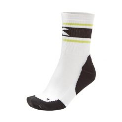 Skarpety męskie DIADORA SOCKS. Białe skarpetki męskie Diadora, bez wzorów. Za 19.99 zł.