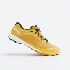 Buty do biegania w terenie męskie Kiprun Race Light. Obuwie do biegania damskie KIPRUN. Za 399.99 zł.